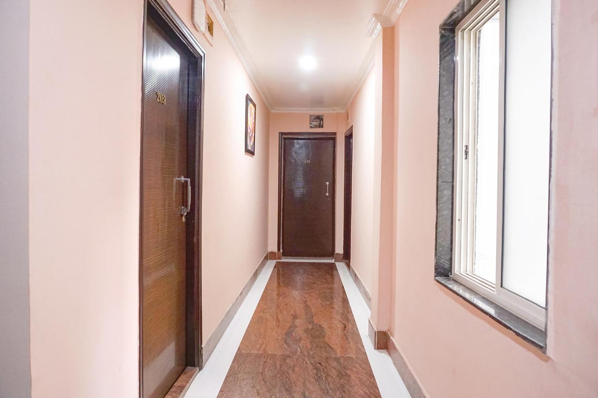 Fabhotel Rachana Residency - Nr Shivaji Nagar Metro Station Pune Eksteriør billede