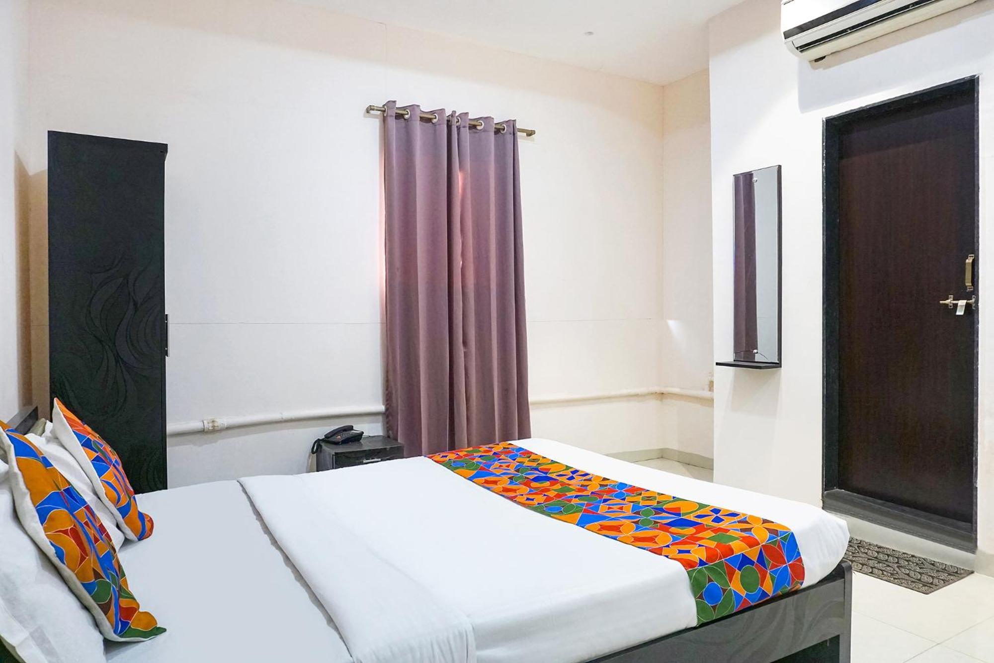 Fabhotel Rachana Residency - Nr Shivaji Nagar Metro Station Pune Eksteriør billede
