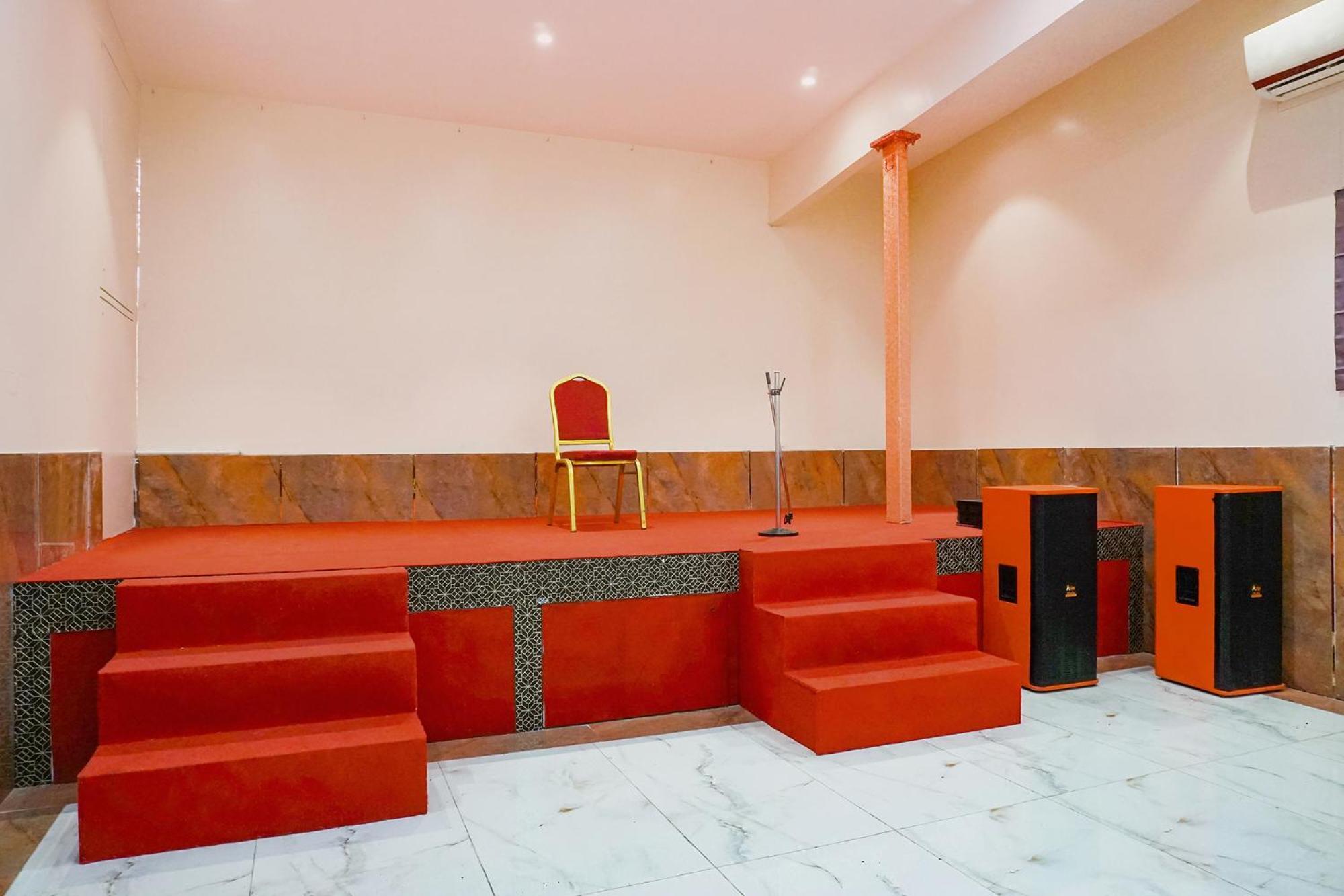 Fabhotel Rachana Residency - Nr Shivaji Nagar Metro Station Pune Eksteriør billede