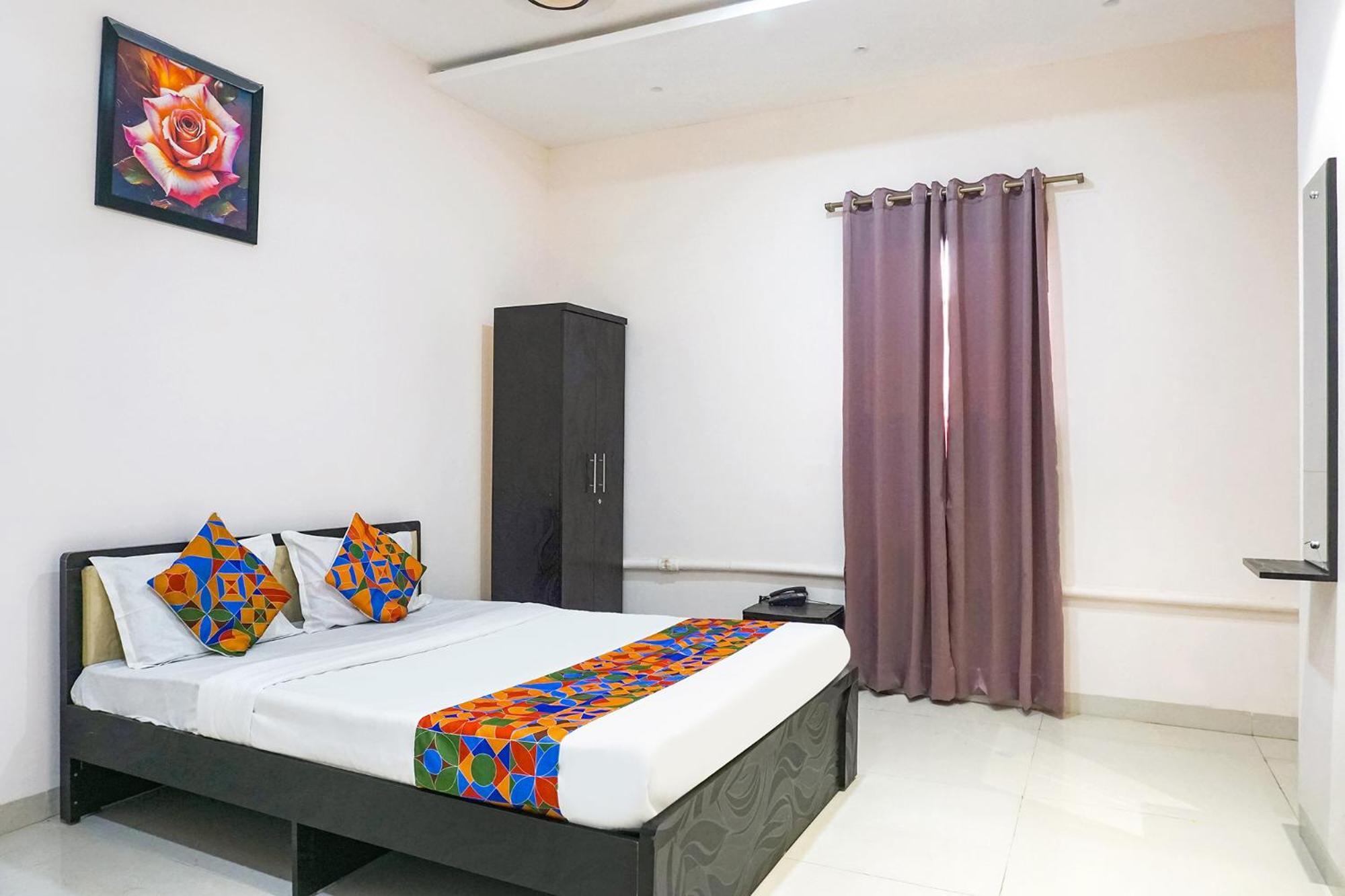 Fabhotel Rachana Residency - Nr Shivaji Nagar Metro Station Pune Eksteriør billede